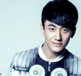 李晋臣个人资料,从平凡走向卓越的奋斗历程