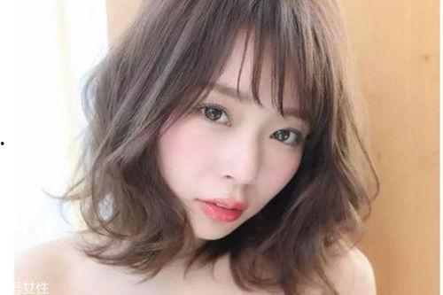 齐肩微卷发型图片,齐肩发型新风尚